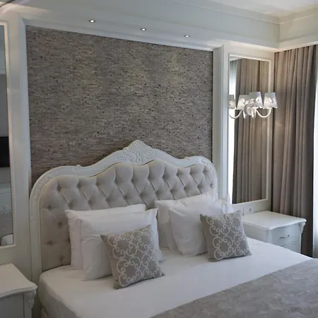 فندق Ena Boutique & Residences