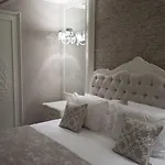 Hotel Ena Boutique & Residences 4*