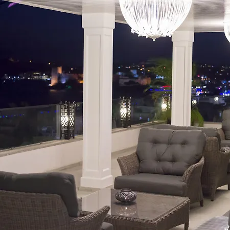 Ena Boutique & Residences