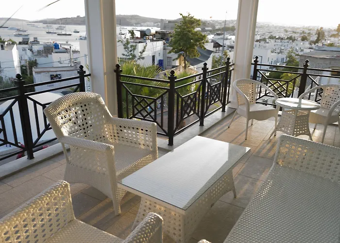 호텔 Ena Boutique & Residences