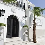 Ena Boutique & Residences 4*