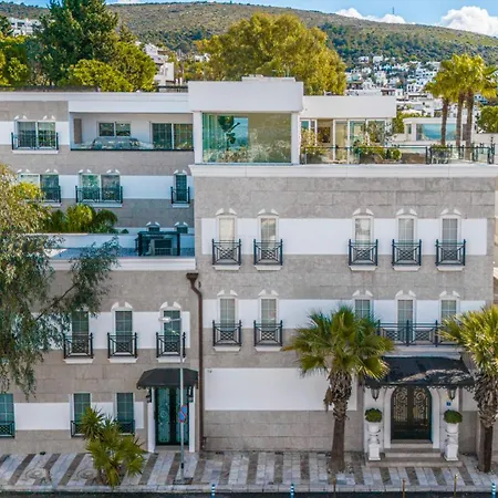 Ena Boutique & Residences 4*